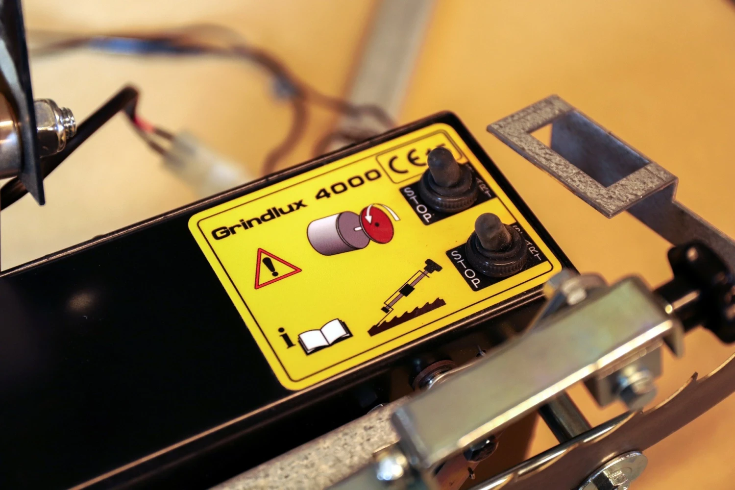 Markusson Grindlux Vannesahanterän Teroituslaite - Image 4